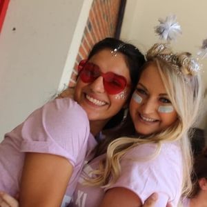 Meet your Posher, Valeria